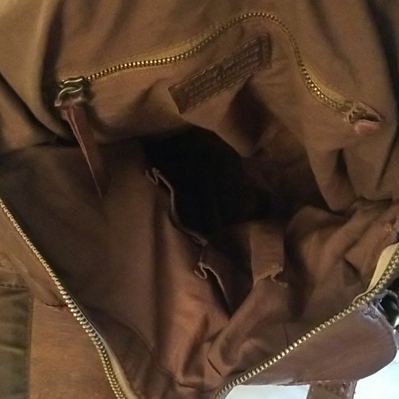 Lucky Brand Leather Shoulder Bag. NWT 💖 - Picture 13 of 17